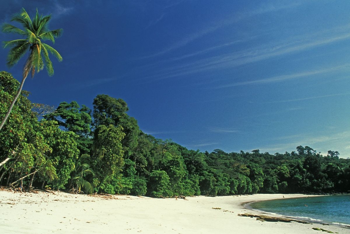 Parque Nacional Manuel Antonio desde Jacó